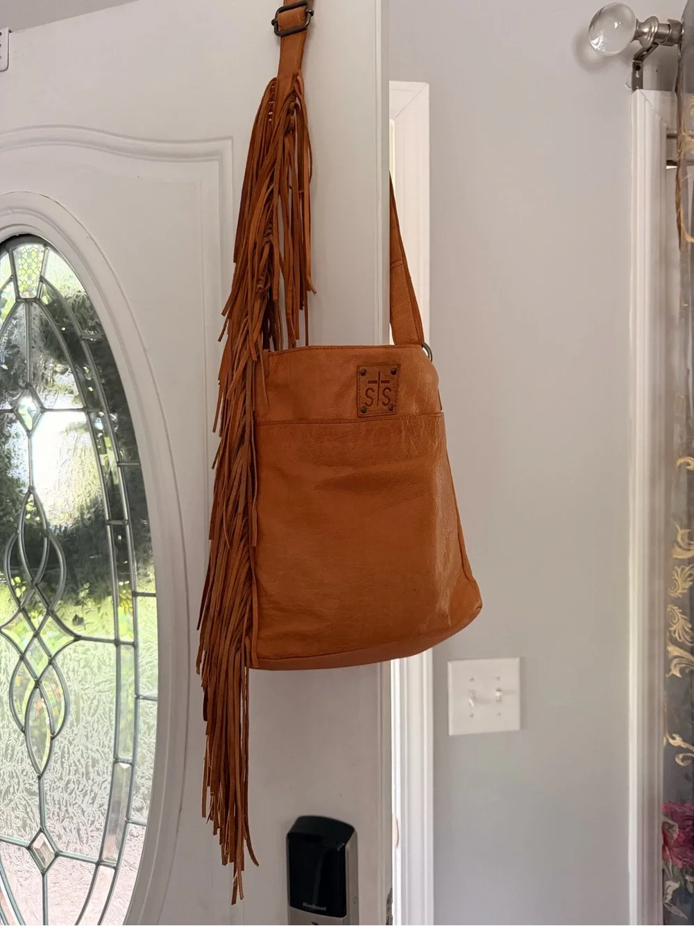 STS Ranchwear Fringe Leather Bag - Picture 5 of 12